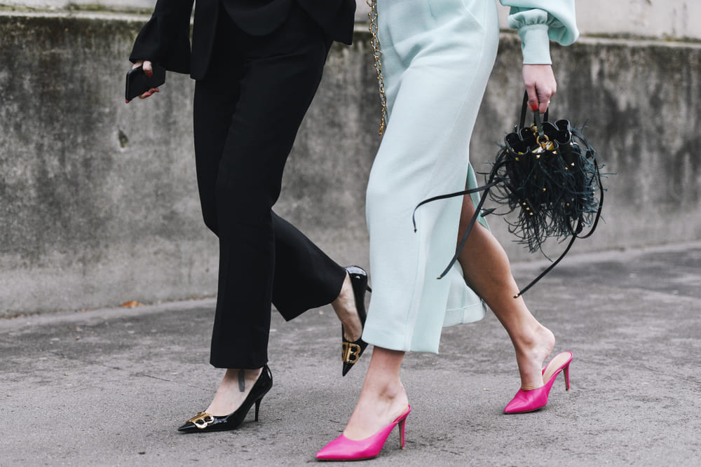 ciocate negre si roz